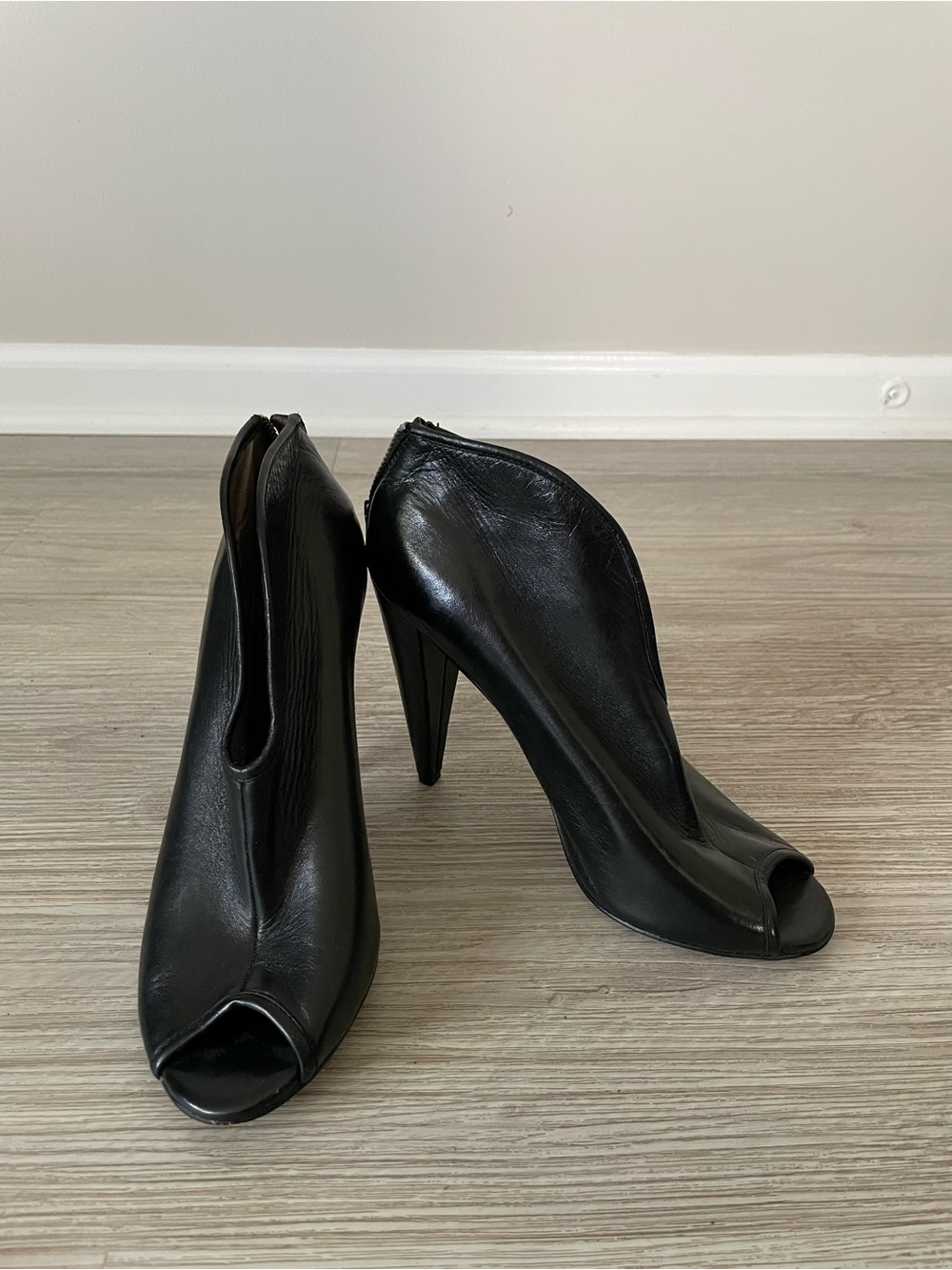 Vince Camuto black heel boots